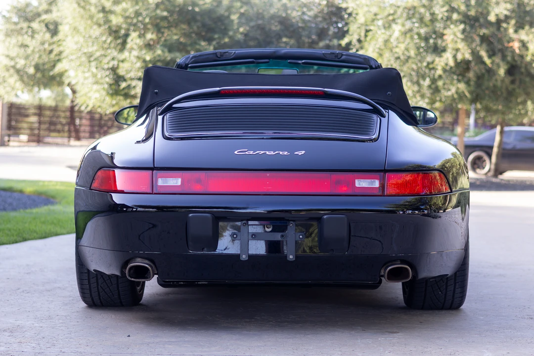 1996 Porsche 993 Carrera 4 - Image 15 of 31