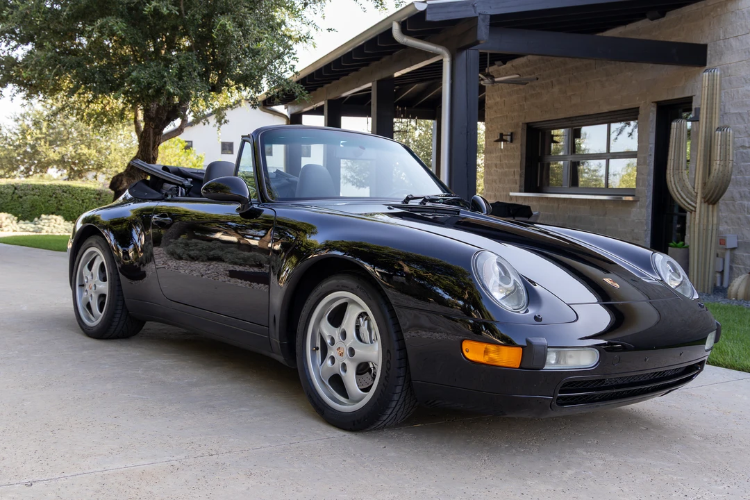 1996 Porsche 993 Carrera 4 - Image 7 of 31