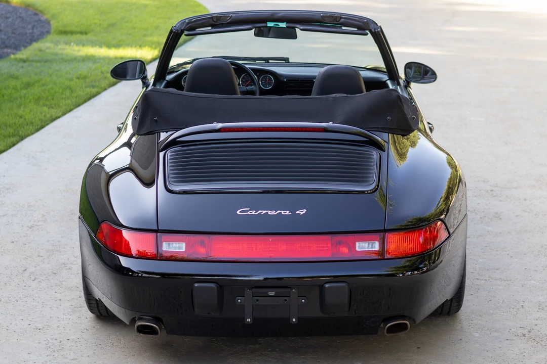1996 Porsche 993 Carrera 4 - Image 17 of 31
