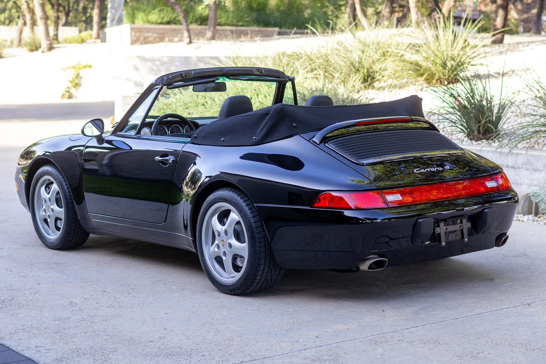 1996 Porsche 993 Carrera 4 - Image 19 of 31