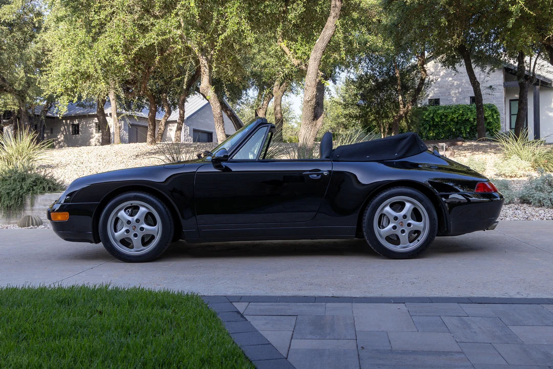 1996 Porsche 993 Carrera 4 - Image 21 of 31
