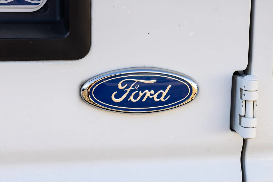 1997 Ford Econoline Van - Image 26 of 31
