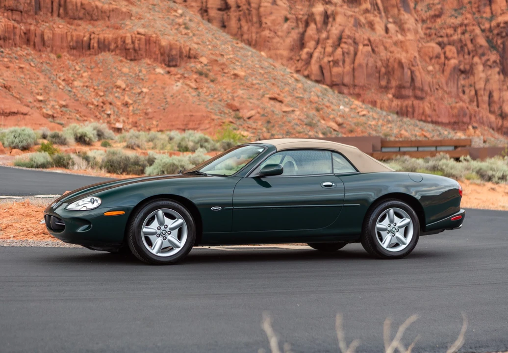 1997 Jaguar X100 XK8 - Image 28 of 31