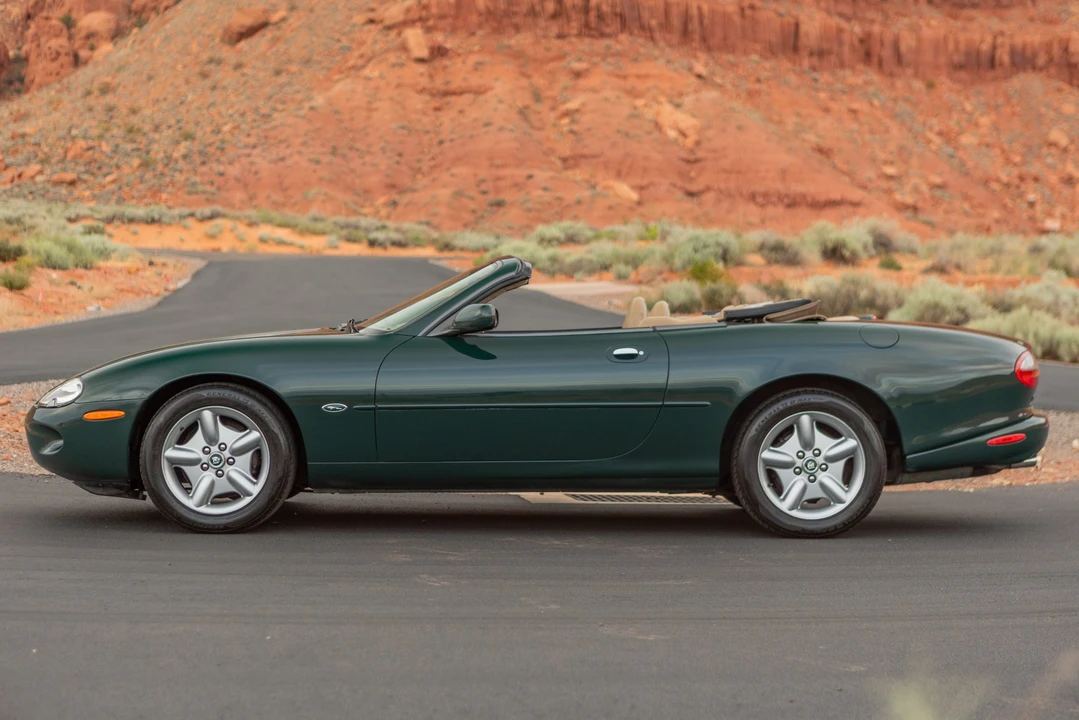 1997 Jaguar X100 XK8 - Image 22 of 31