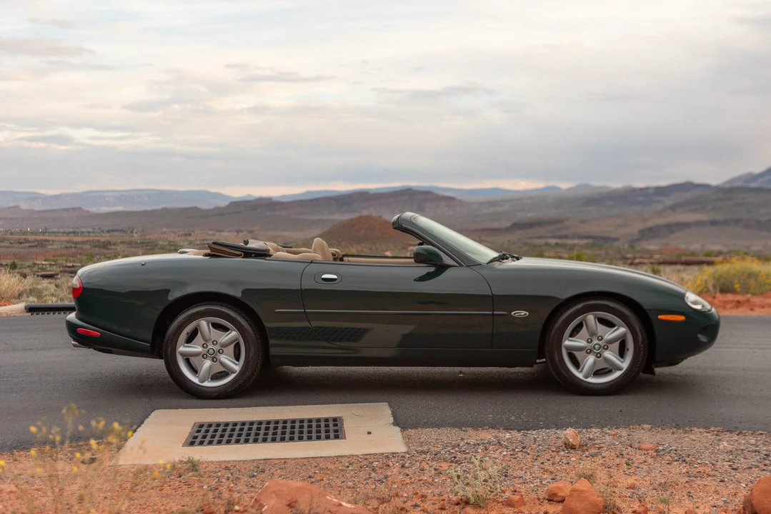 1997 Jaguar X100 XK8 - Image 12 of 31