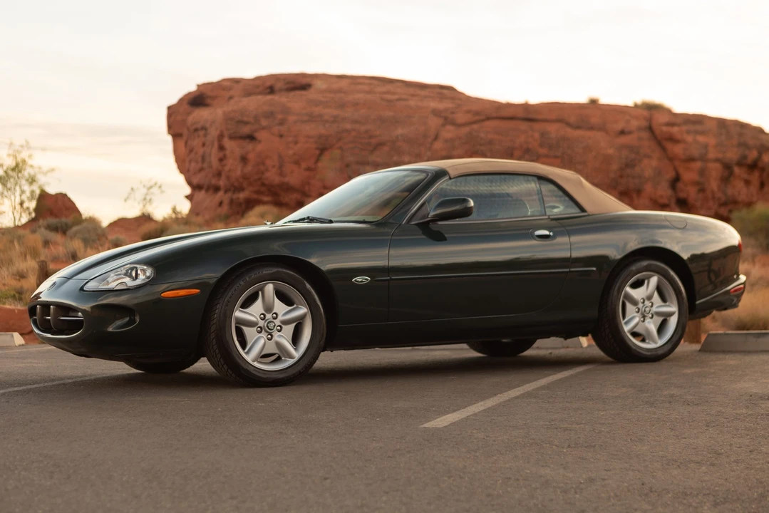 1997 Jaguar X100 XK8 - Image 29 of 31