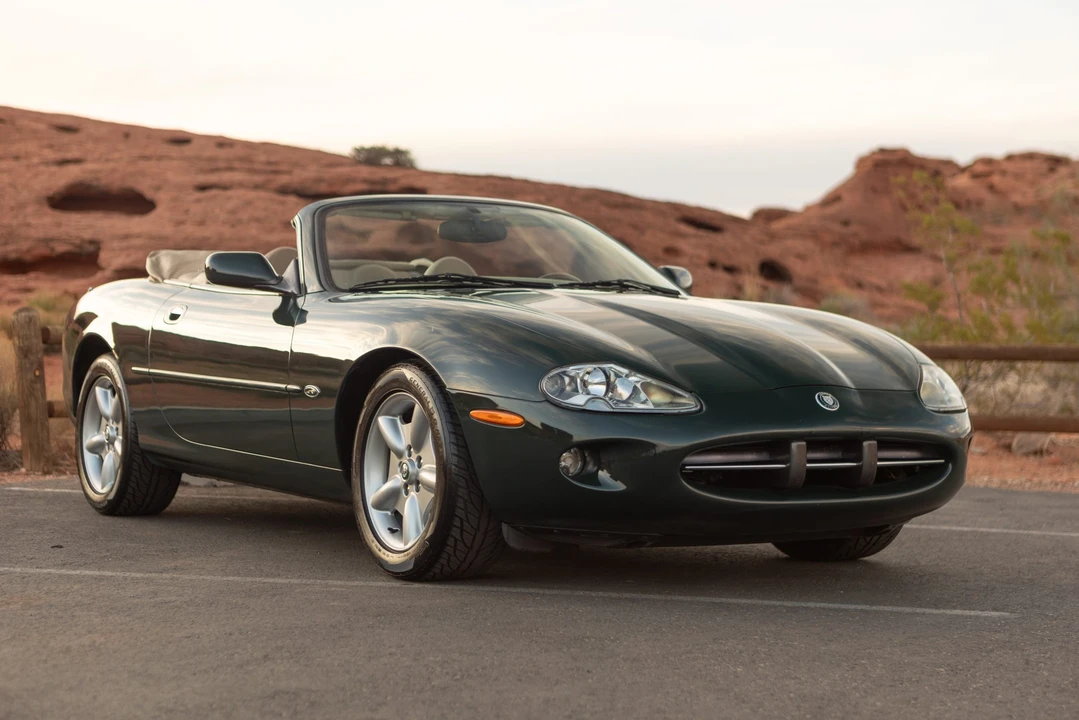 1997 Jaguar X100 XK8 - Image 11 of 31