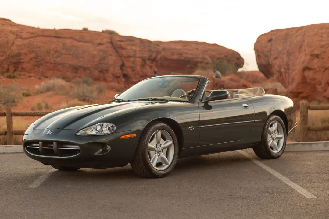 1997 Jaguar X100 XK8 - Image 24 of 31