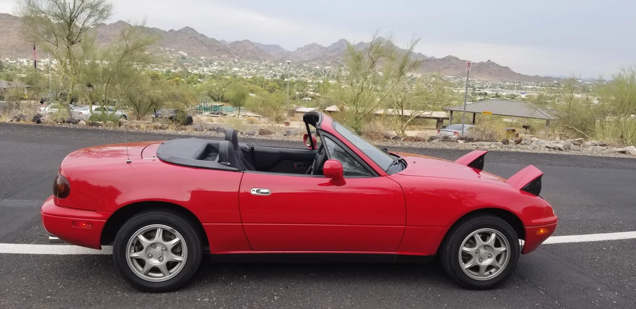 1997 Mazda NA MX-5 Miata - Image 5 of 31