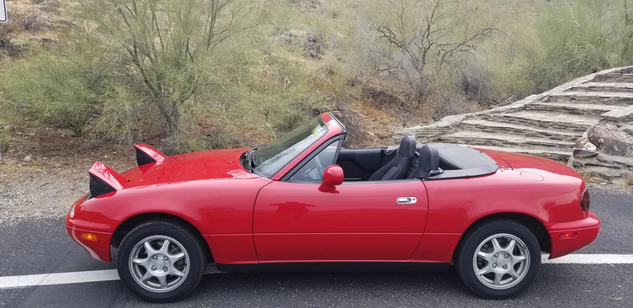1997 Mazda NA MX-5 Miata - Image 2 of 31