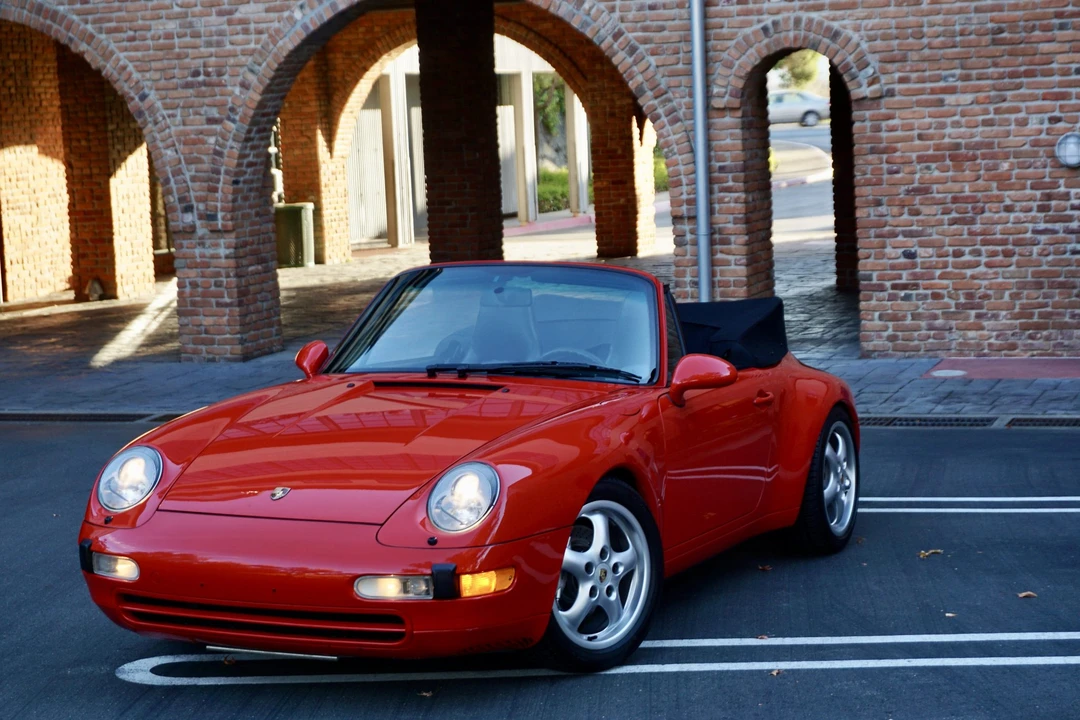 1997 Porsche 993 Carrera - Image 10 of 31