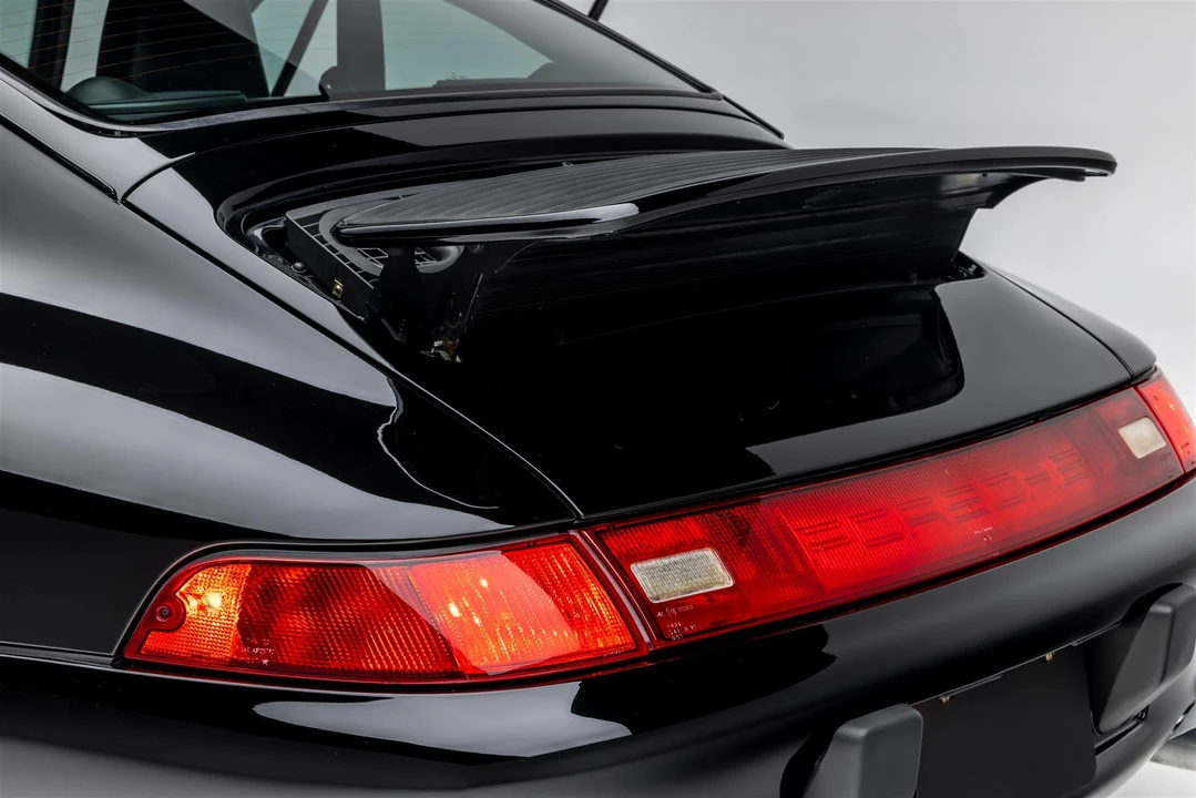 1997 Porsche 993 Carrera 4S - Image 27 of 31