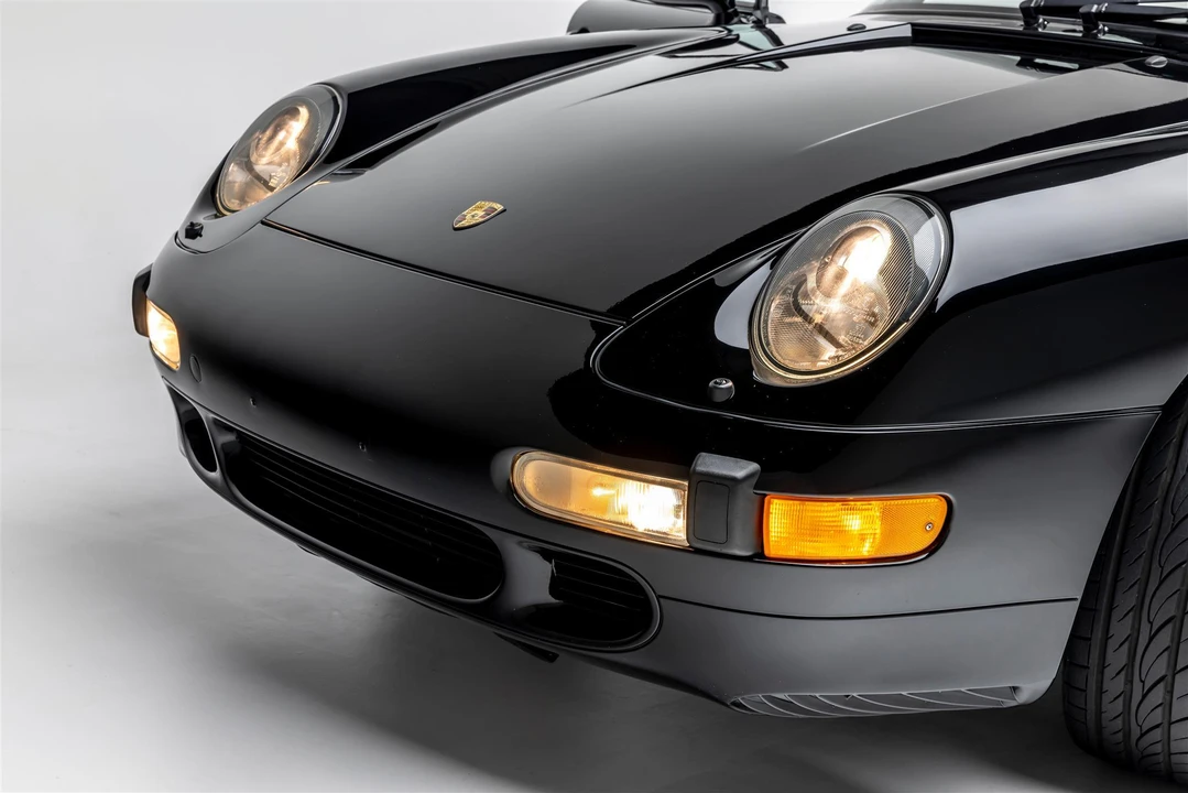1997 Porsche 993 Carrera 4S - Image 21 of 31
