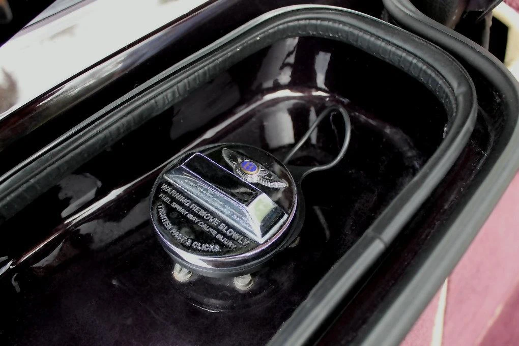 1998 Bentley Azure 1st Gen - Image 20 of 31