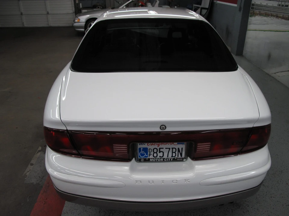 1998 Buick Regal - Image 11 of 31