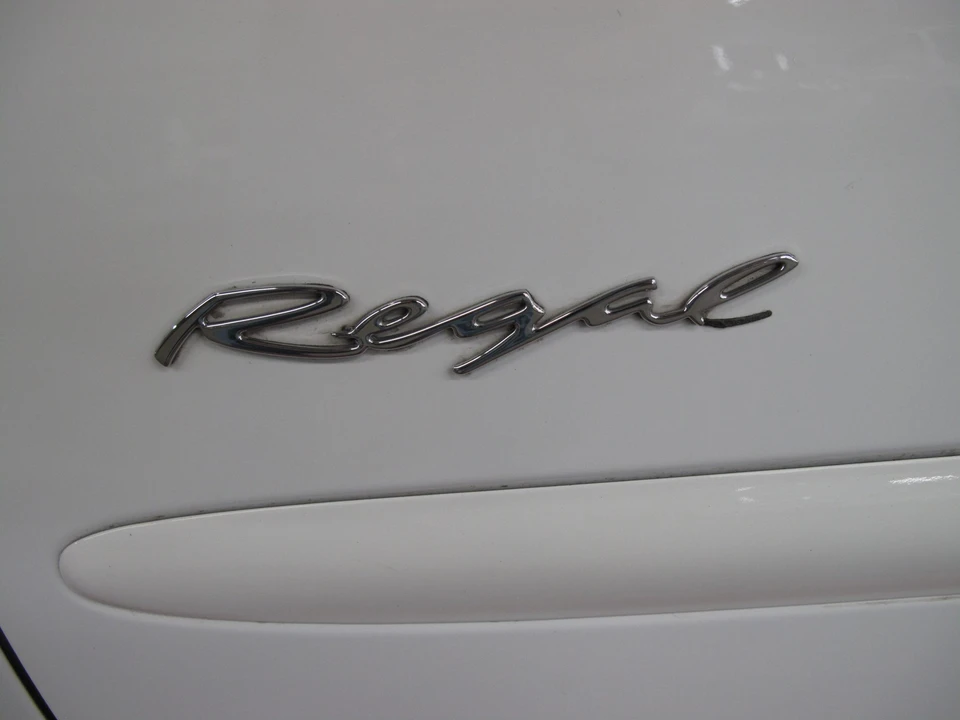 1998 Buick Regal - Image 21 of 31