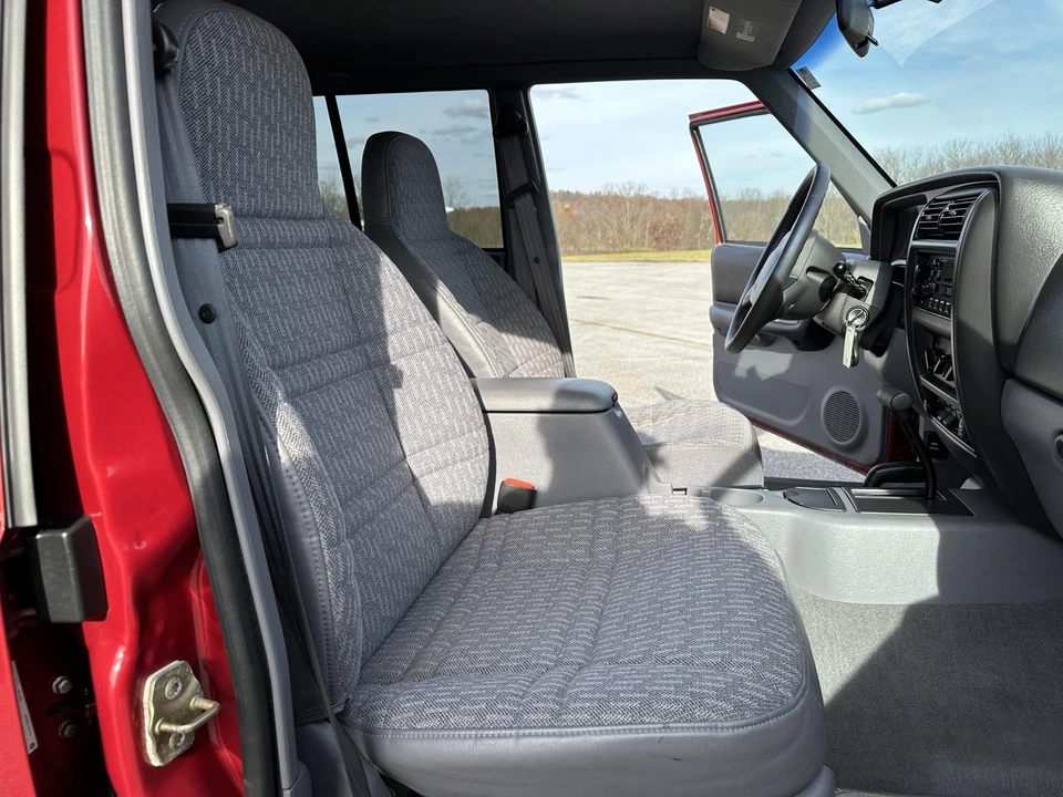 1998 Jeep XJ Cherokee - Image 30 of 31