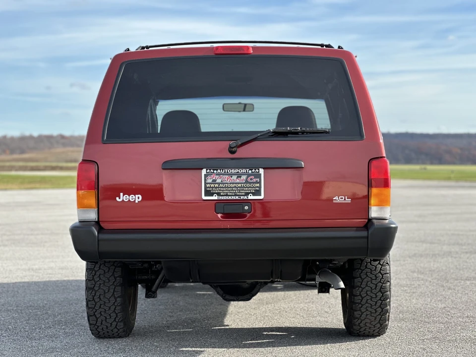 1998 Jeep XJ Cherokee - Image 11 of 31