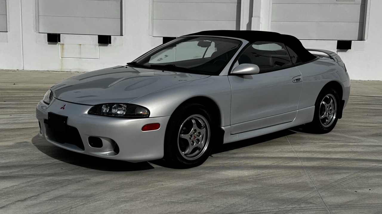 1998 Mitsubishi Eclipse 2nd Gen - Image 18 of 31