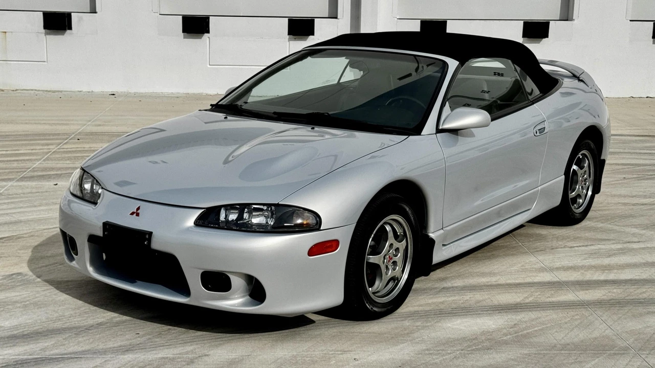 1998 Mitsubishi Eclipse 2nd Gen - Image 17 of 31