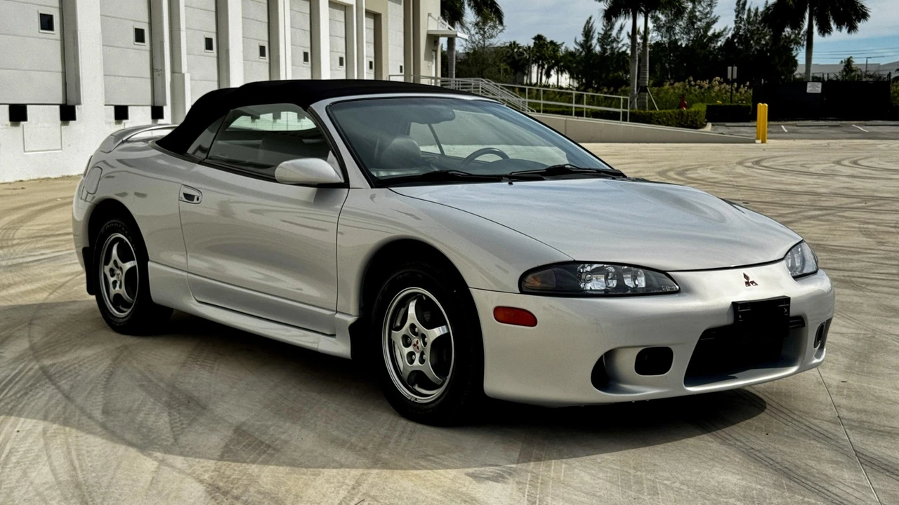 1998 Mitsubishi Eclipse 2nd Gen - Image 29 of 31