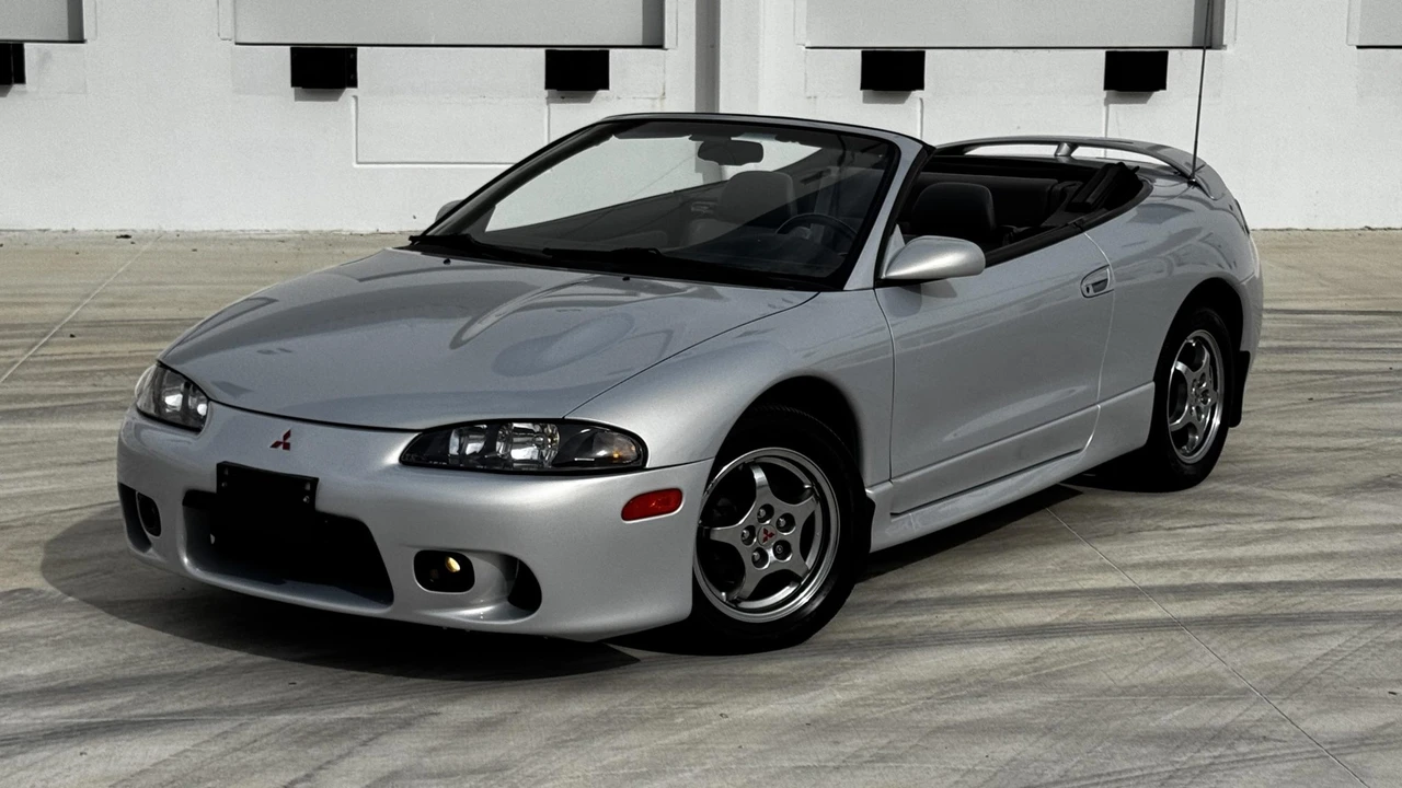 1998 Mitsubishi Eclipse 2nd Gen - Image 3 of 31