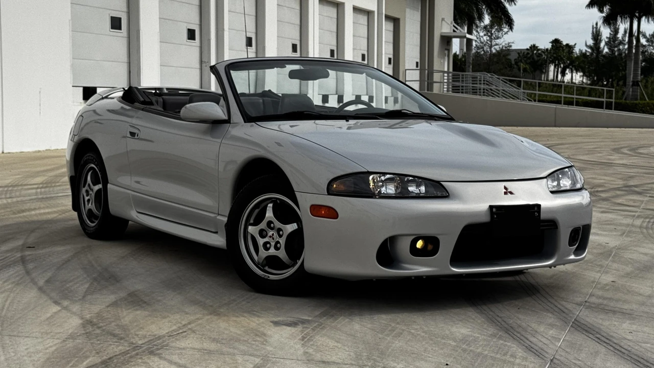 1998 Mitsubishi Eclipse 2nd Gen - Image 13 of 31