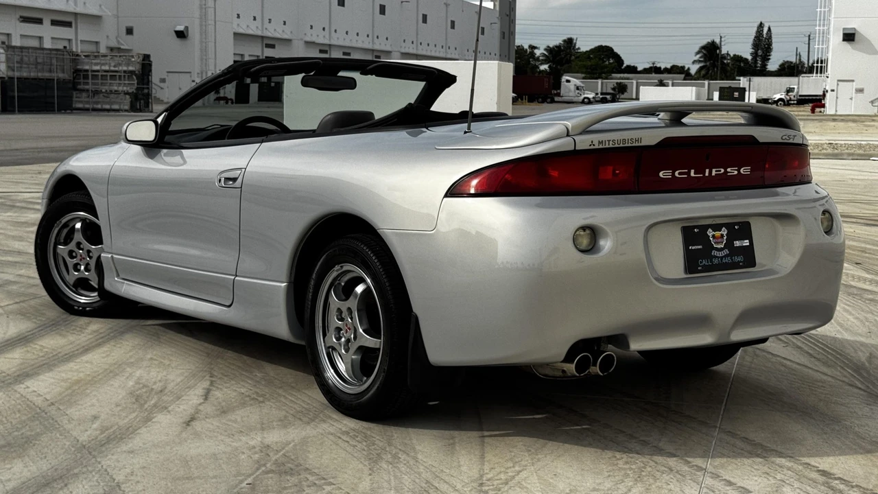 1998 Mitsubishi Eclipse 2nd Gen - Image 7 of 31
