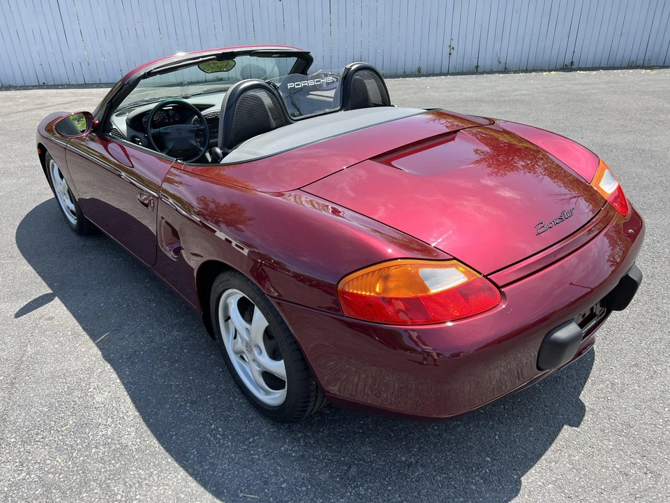 1998 Porsche 986 Boxster - Image 26 of 31
