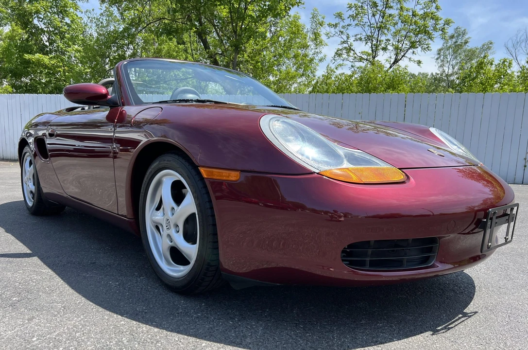 1998 Porsche 986 Boxster - Image 12 of 31