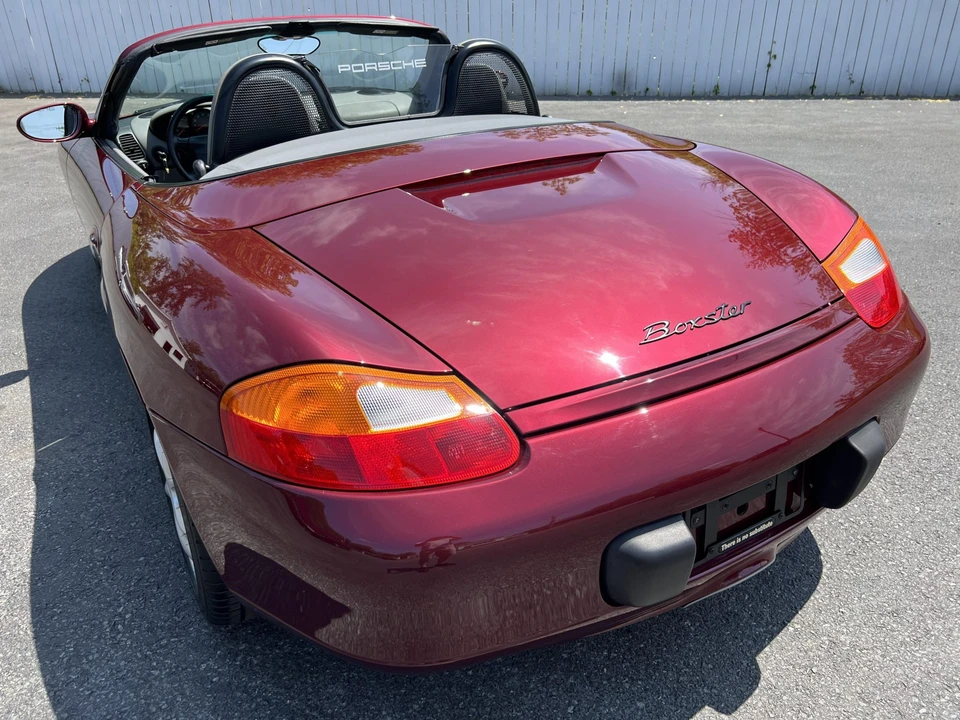1998 Porsche 986 Boxster - Image 25 of 31