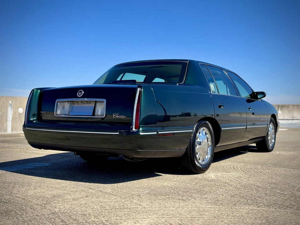 1999 Cadillac DeVille 7th Gen - Image 7 of 31
