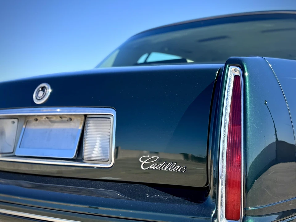 1999 Cadillac DeVille 7th Gen - Image 30 of 31