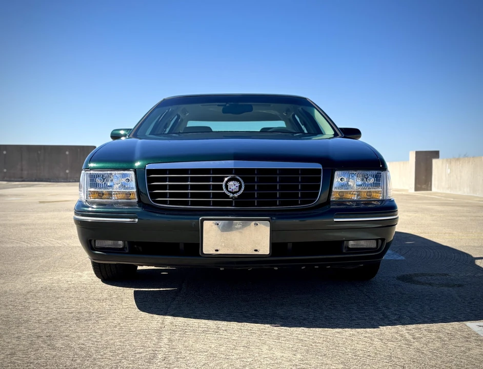 1999 Cadillac DeVille 7th Gen - Image 3 of 31