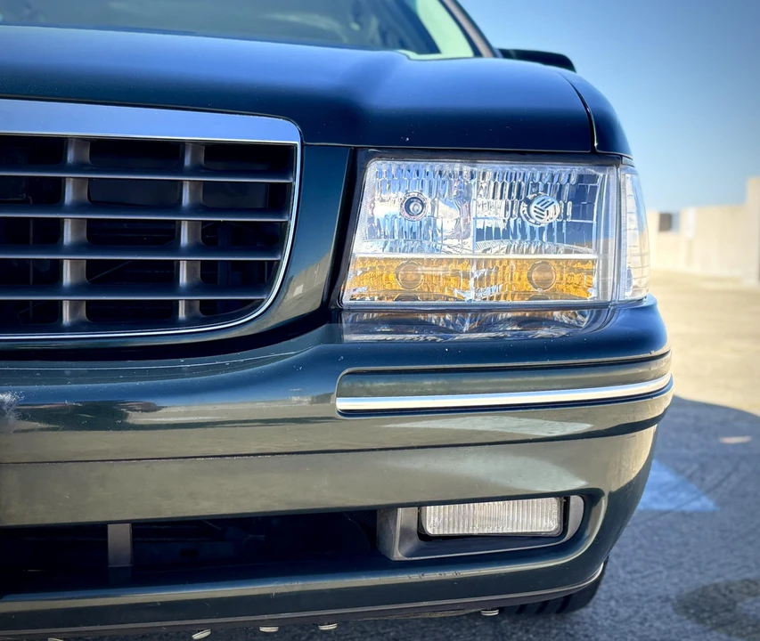 1999 Cadillac DeVille 7th Gen - Image 28 of 31