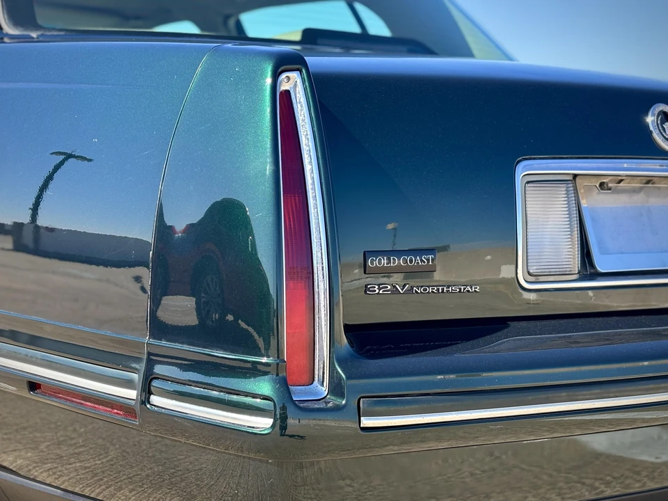 1999 Cadillac DeVille 7th Gen - Image 29 of 31