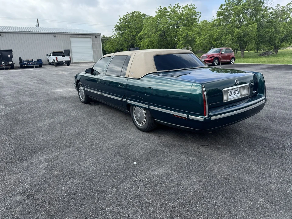 1999 Cadillac DeVille 7th Gen - Image 7 of 31