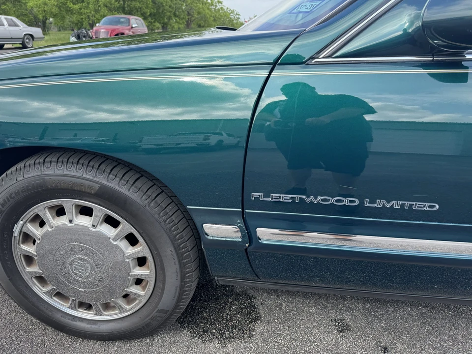 1999 Cadillac DeVille 7th Gen - Image 26 of 31