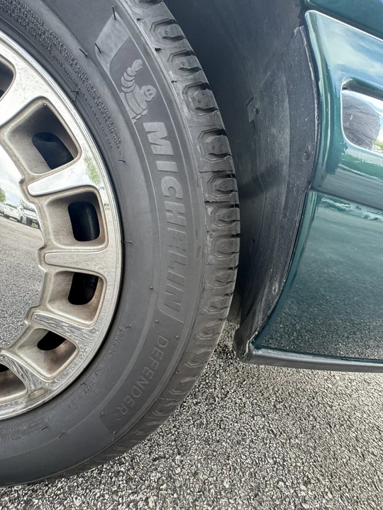 1999 Cadillac DeVille 7th Gen - Image 30 of 31