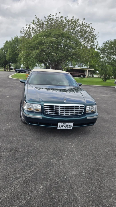 1999 Cadillac DeVille 7th Gen - Image 20 of 31