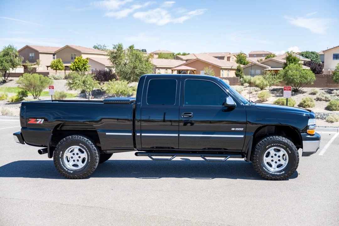 1999 Chevrolet Silverado 1st Gen - Image 4 of 31