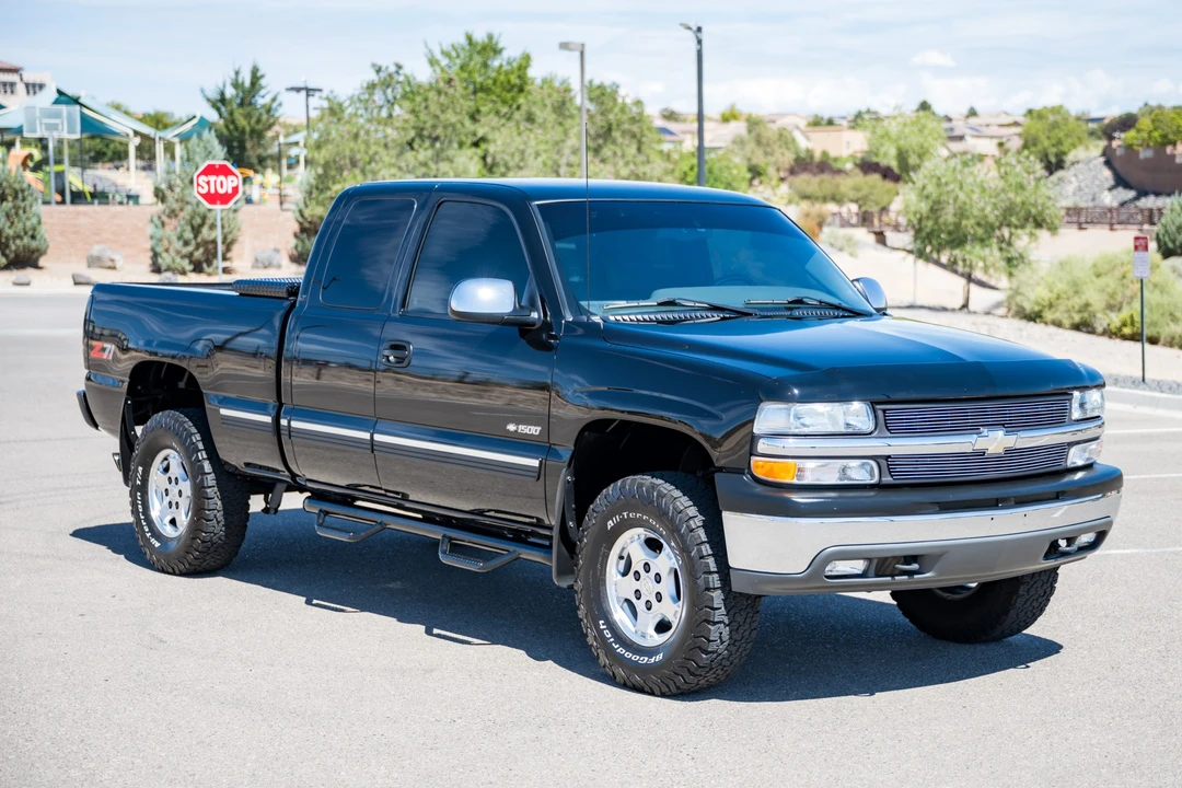 1999 Chevrolet Silverado 1st Gen - Image 3 of 31