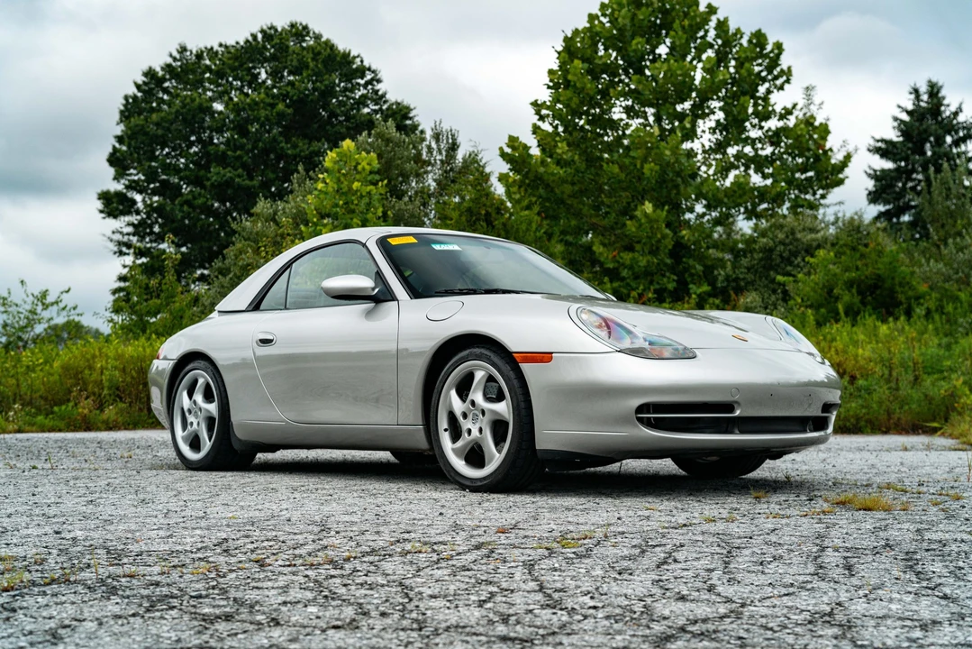 1999 Porsche 996 Carrera - Image 13 of 31