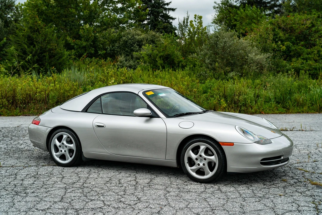 1999 Porsche 996 Carrera - Image 14 of 31