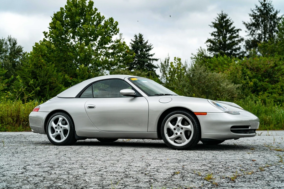 1999 Porsche 996 Carrera - Image 15 of 31