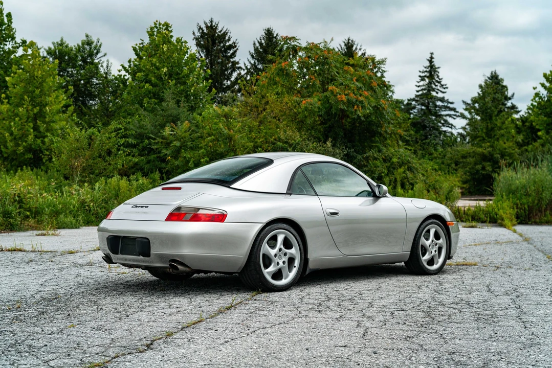 1999 Porsche 996 Carrera - Image 20 of 31