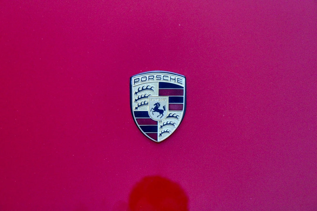 1999 Porsche 996 Carrera - Image 19 of 31