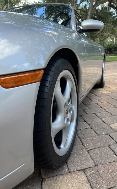 1999 Porsche 996 Carrera - Image 24 of 31