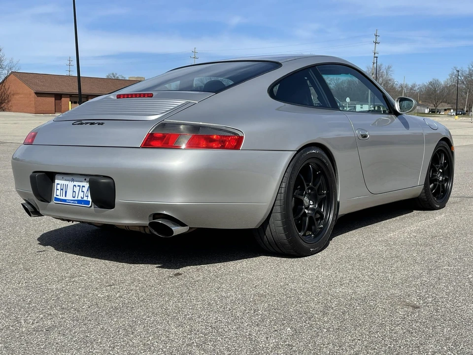 1999 Porsche 996 Carrera - Image 15 of 31