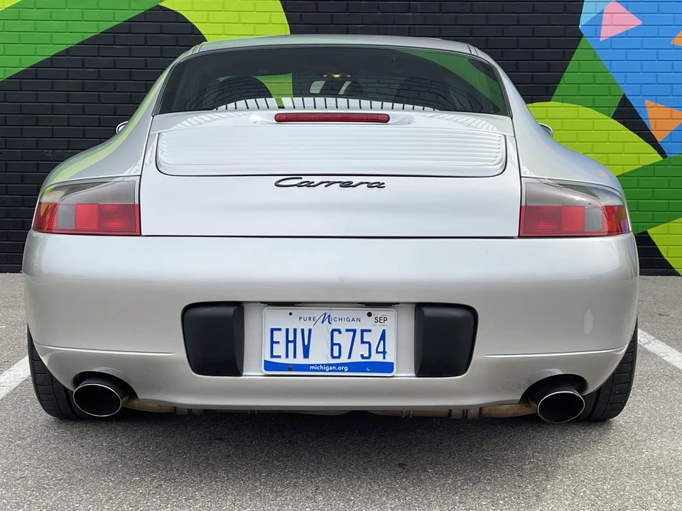 1999 Porsche 996 Carrera - Image 13 of 31